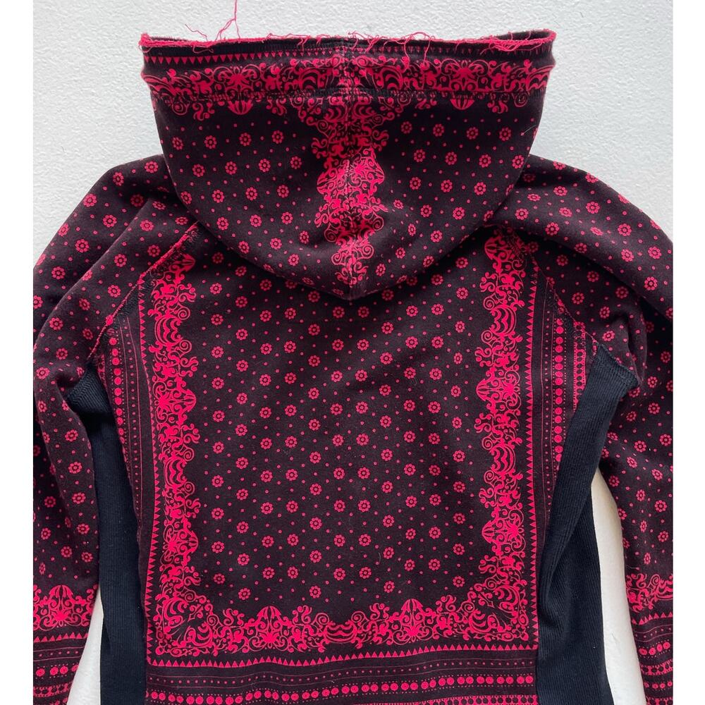 Red By Marc Ecko Y2K 2010s Red Bandana Womens Hoodie / Sz L / Slim Fit Cropped - Picture 7 of 11
